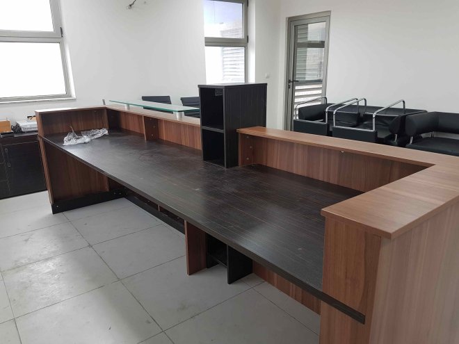 office desks-Roshankar Decoration