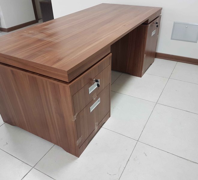 office desks-Roshankar Decoration