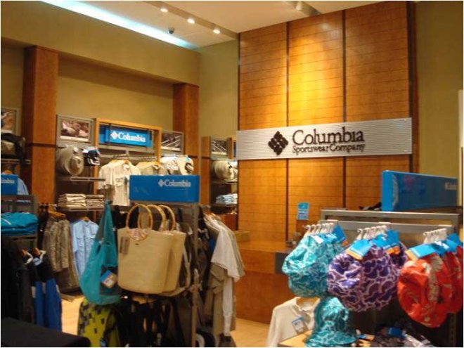 interior design for commercial units - Roshankar Decoration