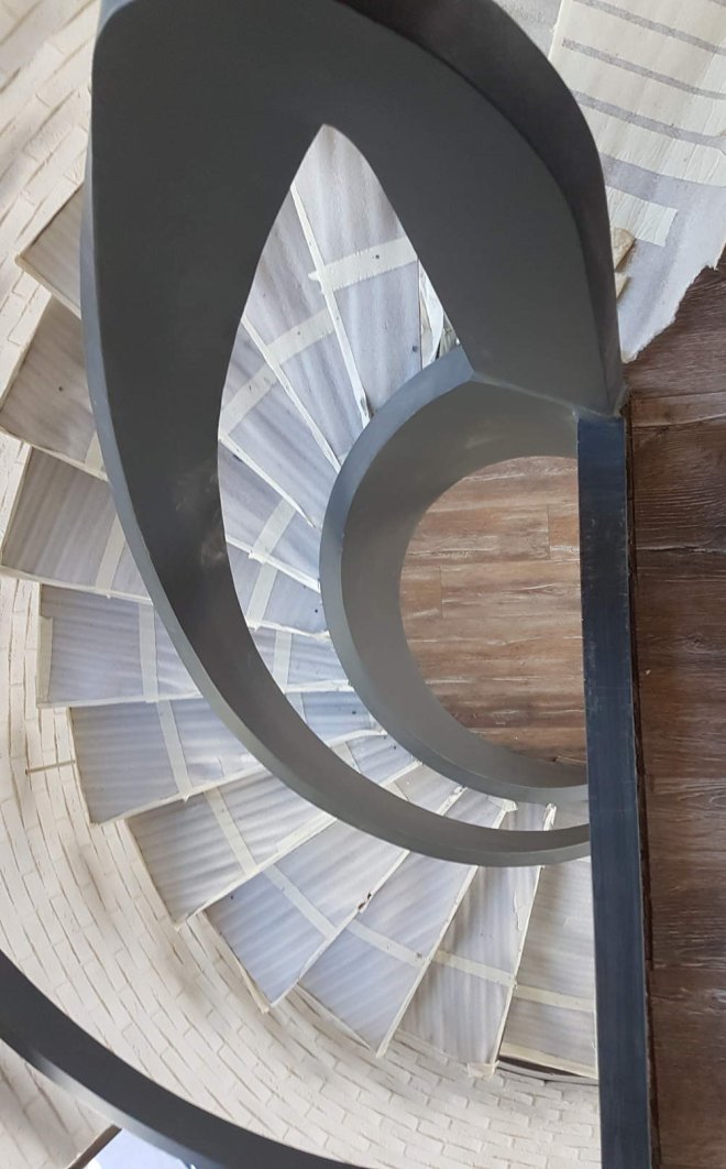 پله و نرده - دکوراسیون روشنکار