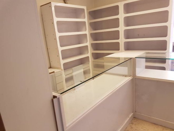 داروخانه - دکوراسیون روشنکار