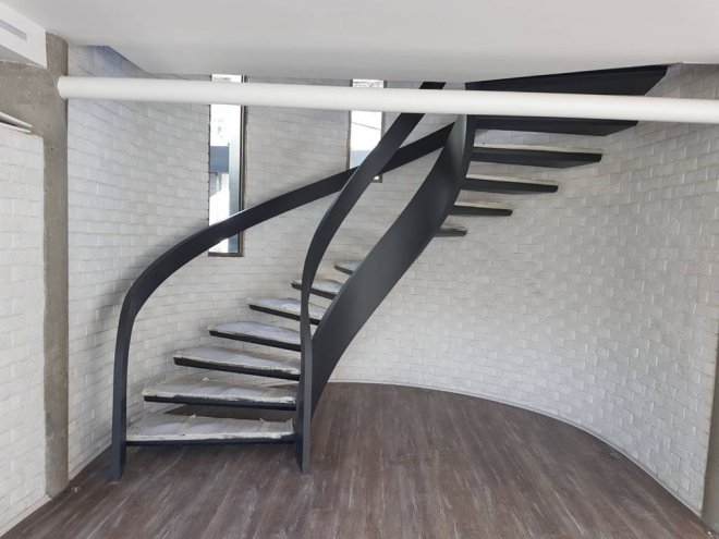 پله و نرده - دکوراسیون روشنکار