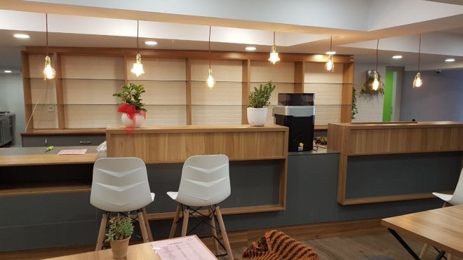 کاربری اداری - دکوراسیون روشنکار